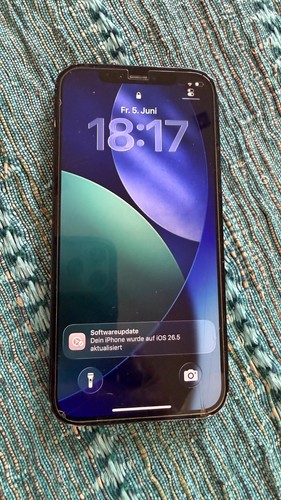 Apple iphone 128gb - 12,