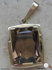 Anhänger mit Rauchtopas Topas