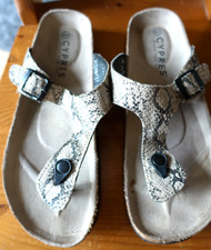 Cypres Sandalen Gr. 42 in Schlangenmuster