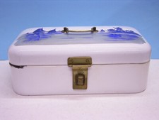 EMAILLIERTER BROTKASTEN