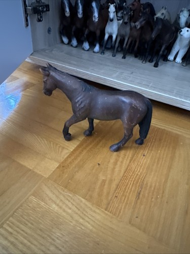 Schleich stute hannoveraner - schleich,