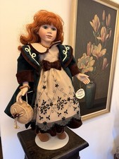 Limitierte Porzellanpuppe 63cm