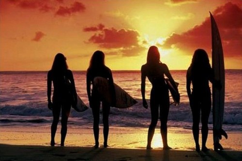 Surfer babes sunset maxi - surfer,