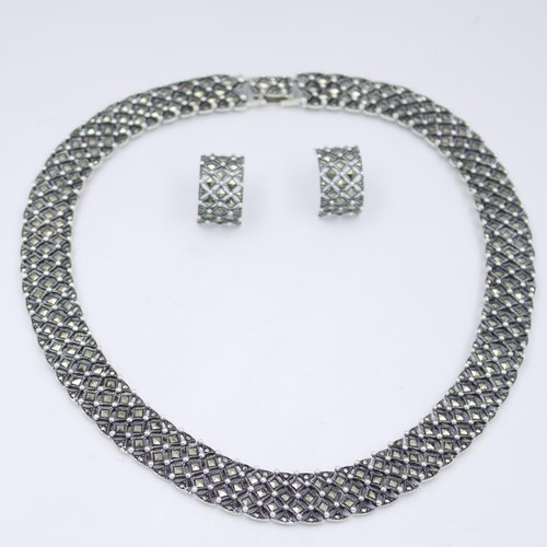 Elegantes markasiten halsband - elegantes,