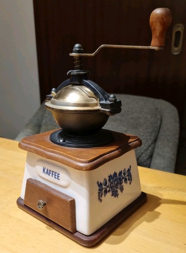 Kaffeemühle holz u - holz,
