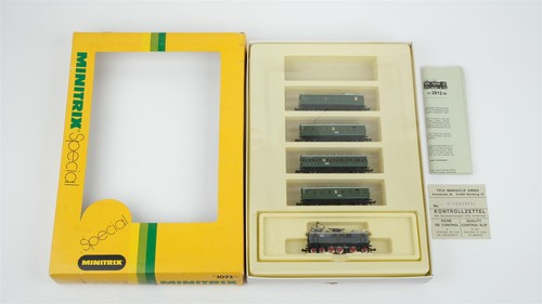 Minitrix personenzugset mit - n,
