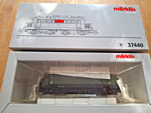 Märklin 37440 lok - e, 44