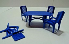 Spur 1 Garten Tisch  Modellbau