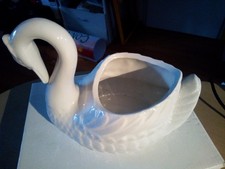 Porzellan Schwan Dekofigur weiß 16 x 13 x 10 cm