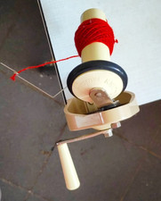 Knittax Garnkugel Wickler