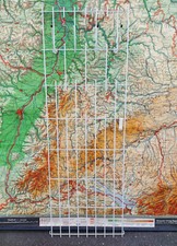 String Style Wandgarderobe