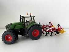 Siku Farmer 1:32 Fendt 939 Vario 3279 und Pöttinger Synkro Grubber 2067