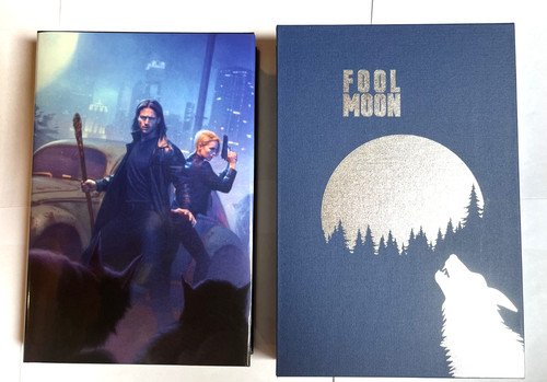 Fool moon jim butcher - moon, grim