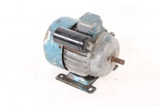 alter Elektro Motor 220V /