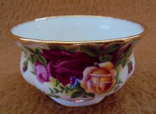 Royal Albert Zuckerdose - Old