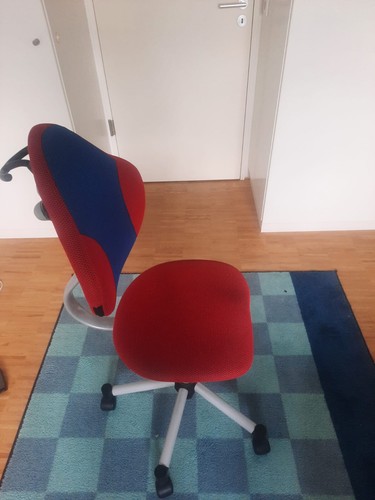 Schreibtisch-Stuhl
