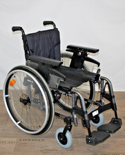 ARS Leichtgewicht Rollstuhl