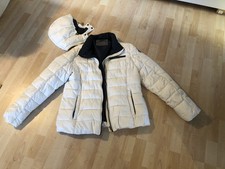 moderne neuwertige  Damen-Winterjacke Gr. 44, Farbe: weiss