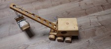 Vintage Holzspielzeug-Kranwagen mit Metallschaufel, ca. 1960er/70er Jahre