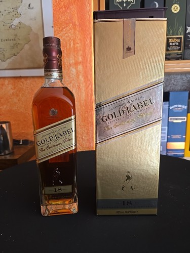 Johnnie walker gold label - johnnie,