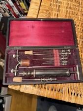 Altes antikes Arzt spritzenset