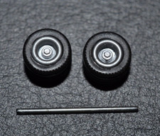 1:87 (H0) - Herpa  2 x LKW-Doppelräder für Anhänger 8 mm/ Achse 22 mm - Zubehör