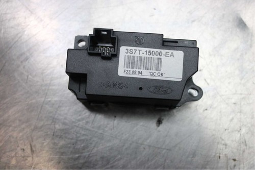 Uhr ford 5dr - uhr, 2,0i