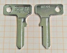 1 x Motorradschlüssel Lenkradschloss Rohling Neimann Honda Harley Suzuki Yamaha