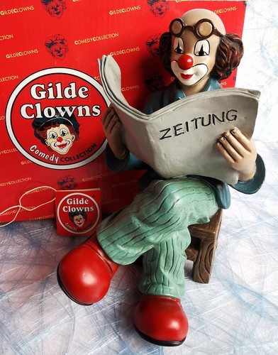 Gilde clowns zeitungsleser - clowns, "zeitungsleser"