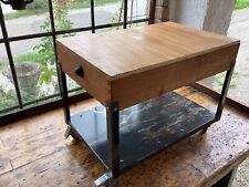 Industriedesign Nachttisch