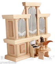 Kurzrock-Engel an der Orgel