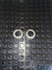 823412047 /VERZINKT/Kappe Audi