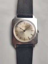 Vintage Universal Genève