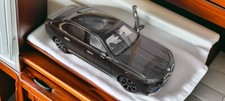 BMW Miniatur i7   1:18