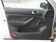 1x Golf 4 Bora Türverkleidung