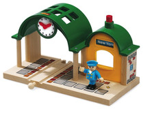 Brio  Sprechender Bahnhof Holzeisenbahn 33680 wooden toys  vom Fachhandel *NEU*