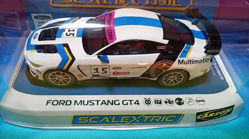Scalextric ford mustang - mustang, gt4