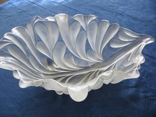 Glasschale in Blattform