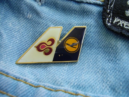 Pin lufthansa thai - thai, airways