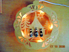 ELEKTRISCHES FENSTERBILD AUS ECHTHOLZ