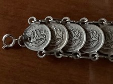 Armband aus Münzen