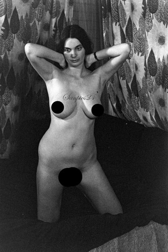 Photo erotik 17 18 naked - photo,
