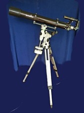 Teleskop NEQ3 Refractor Sky-Watcher + Zubehör, sehr guter Zustand