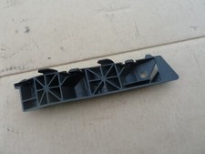 KIA Sportage IV QL 2015- Halter Führung Stoßstange Vorne Rechts 86514-F1000