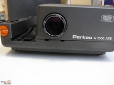 Diaprojektor Zeiss Ikon Perkeo R 2500 AFS Objektiv Super Talon 2,5/90 Autofokus