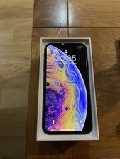 Apple iPhone XS - 64GB - Space