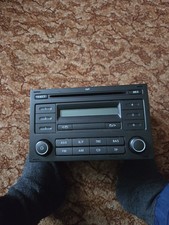 Autoradio VW Polo 9N RCD 200 CD AM FM Radio 5Z0035152 Fox Sharan inkl. Code