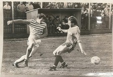 Pressefoto 86/87 Energie Cottbus -BSG Stahl Brandenburg DDR Oberliga Jens Melzig