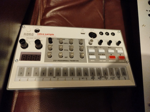 Korg volca sample - sample, 2