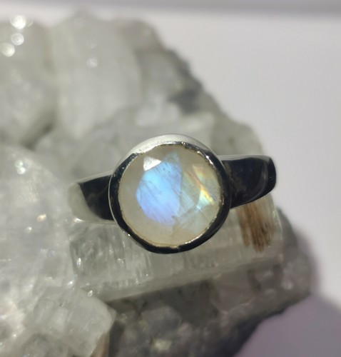Ring mit regenbogen mondstein - mit,